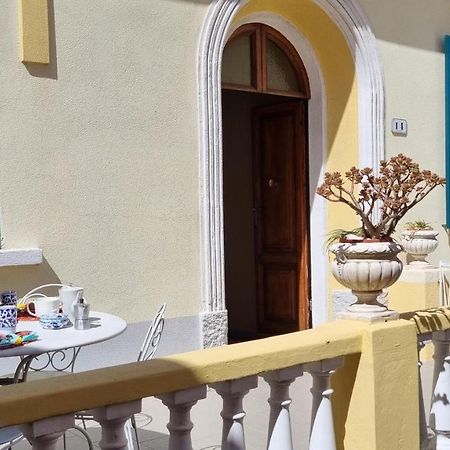 La Terrazza Nel Cuore Di Capoliveri ภายนอก รูปภาพ