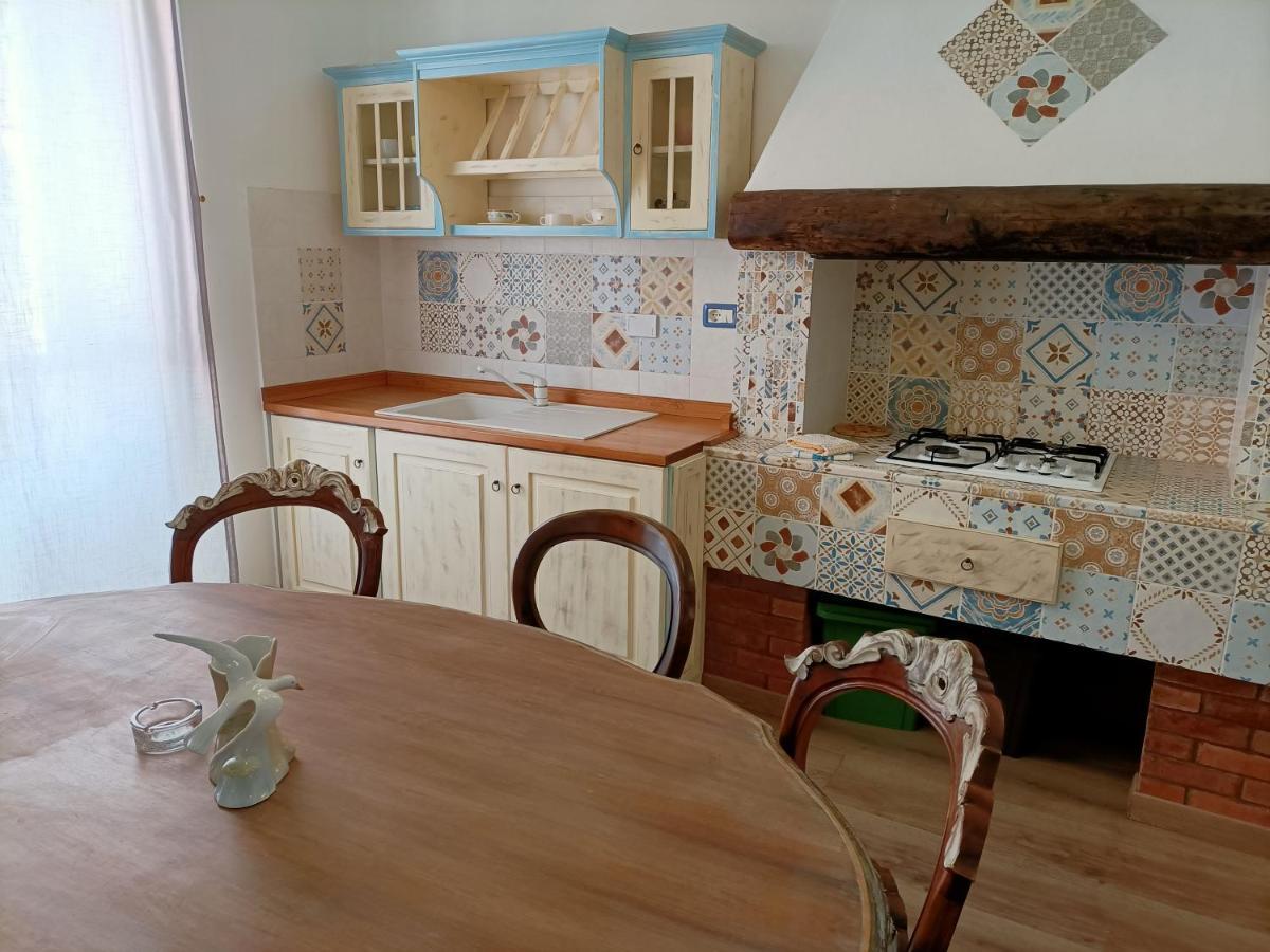 La Terrazza Nel Cuore Di Capoliveri ภายนอก รูปภาพ
