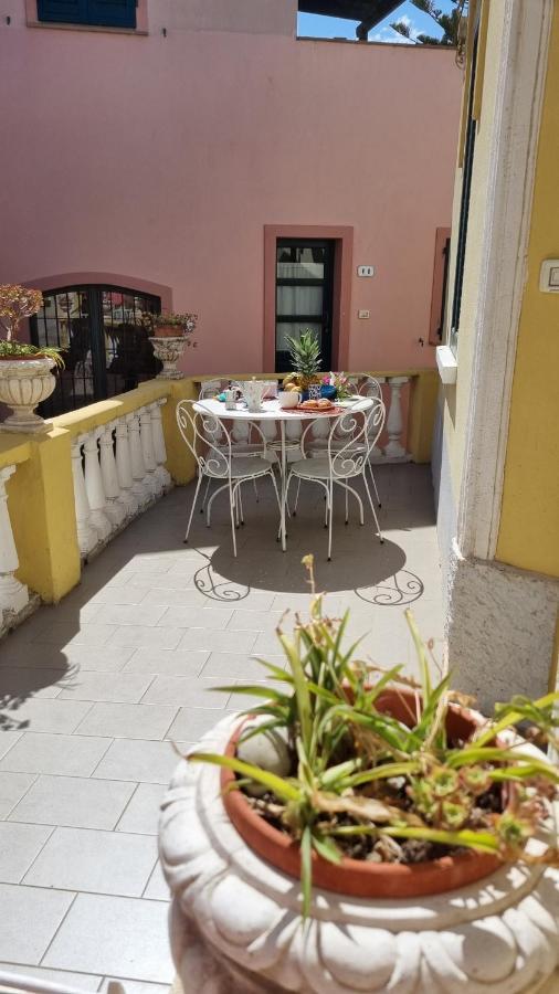 La Terrazza Nel Cuore Di Capoliveri ภายนอก รูปภาพ