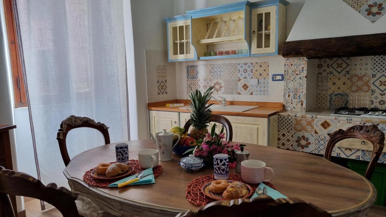La Terrazza Nel Cuore Di Capoliveri ภายนอก รูปภาพ
