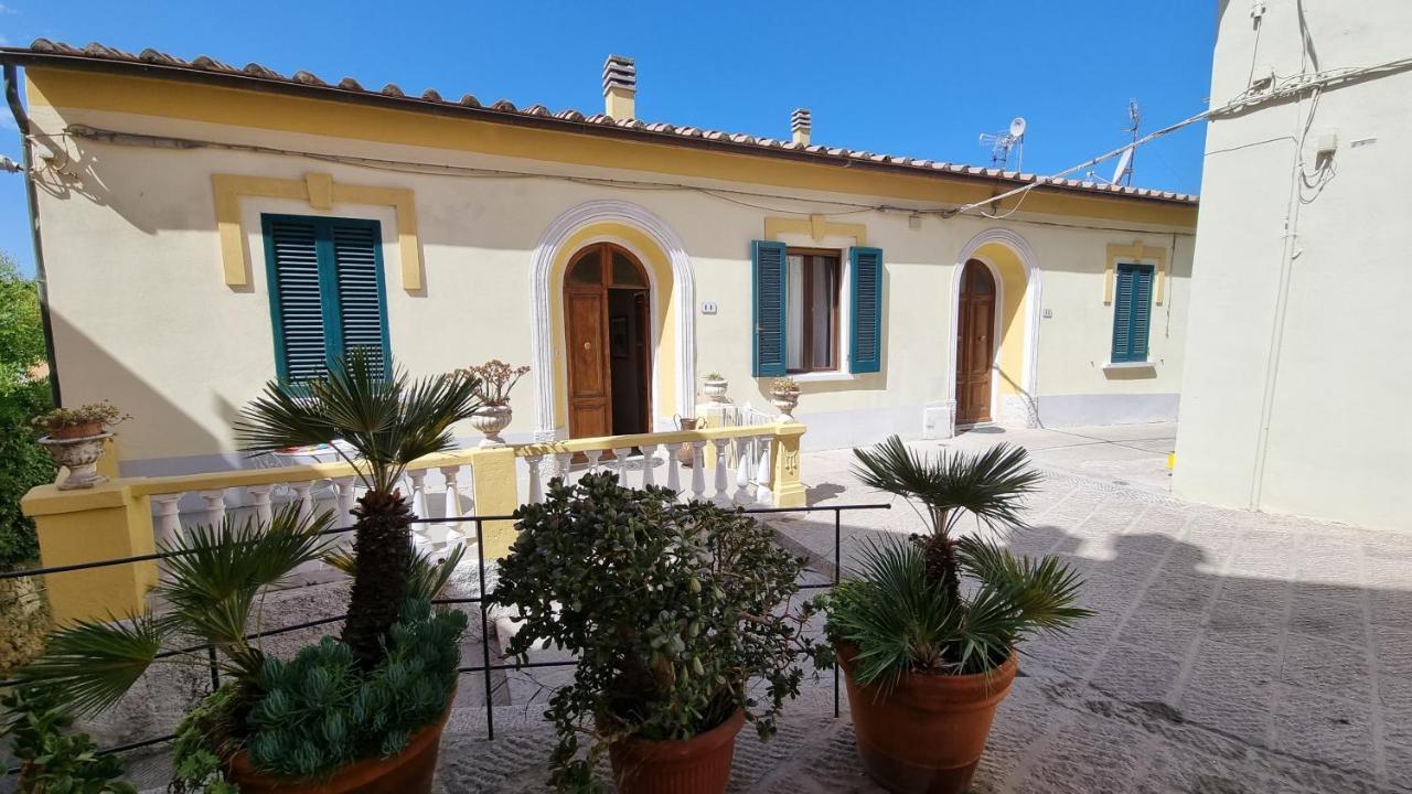 La Terrazza Nel Cuore Di Capoliveri ภายนอก รูปภาพ